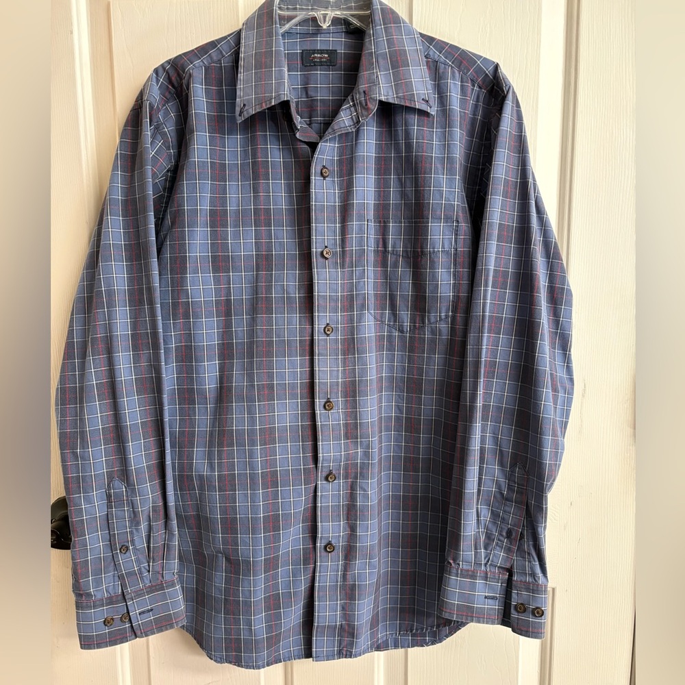 ❤️ Arrow Men's Multicolor Plaid Button Down Shirt